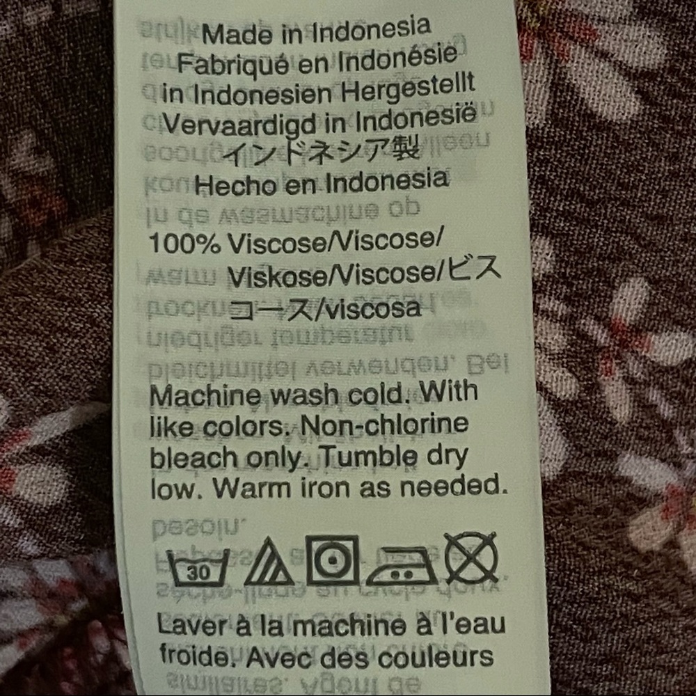 Madewell Tie-Sleeve Brick Red Wrap Top in Butterfly Sanctuary with Tie Sleeves - Picture 9 of 16